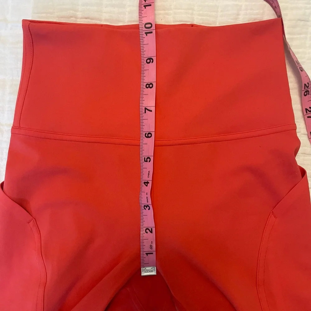 LULULEMON Mastered Motion High-Rise Tight Legging 28